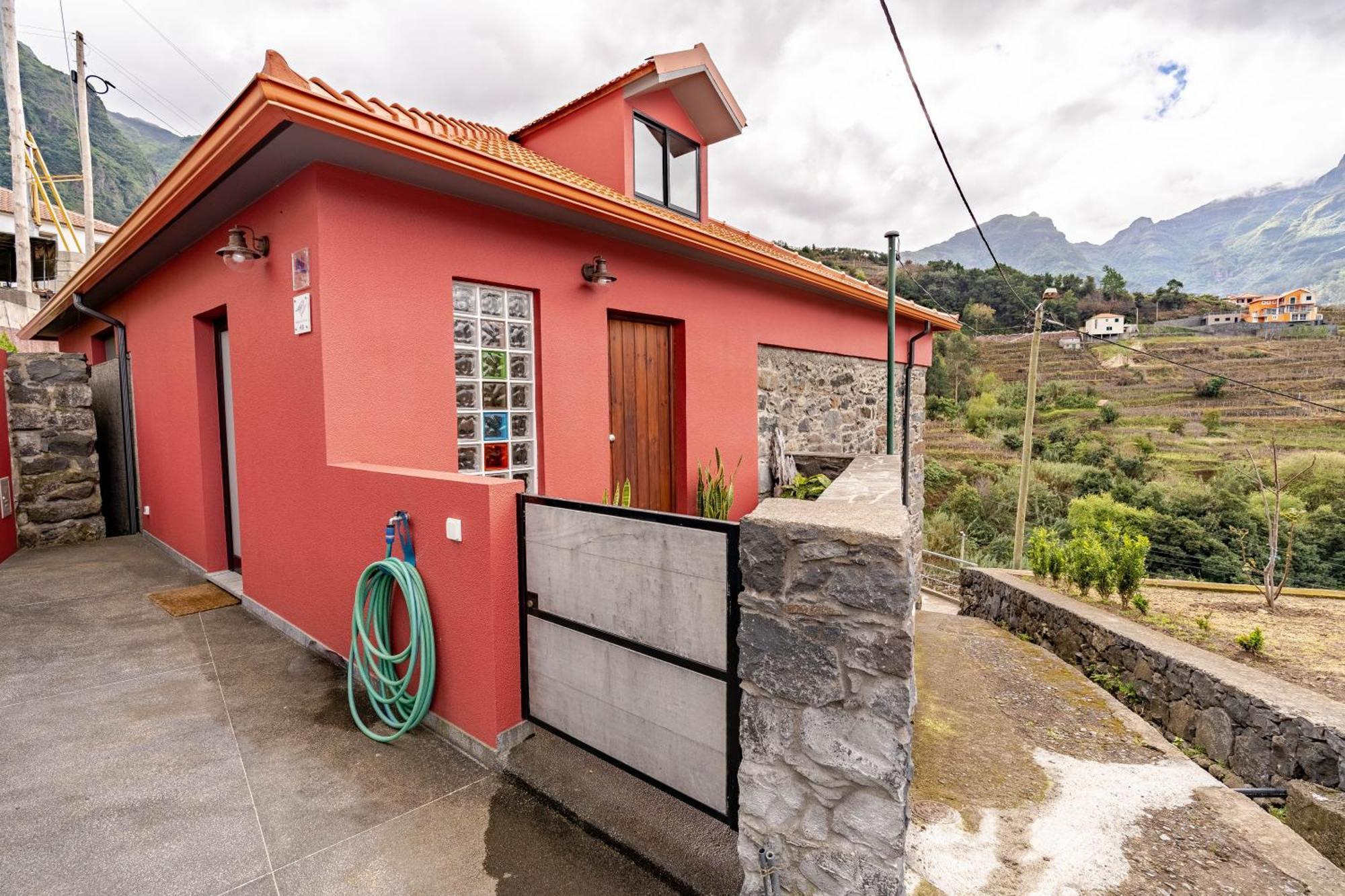 Madeira Bird House - House In The Mountains With Garden Villa Sao Vicente  Luaran gambar