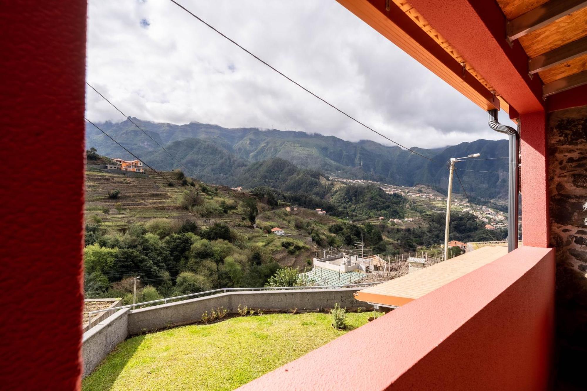 Madeira Bird House - House In The Mountains With Garden Villa Sao Vicente  Luaran gambar