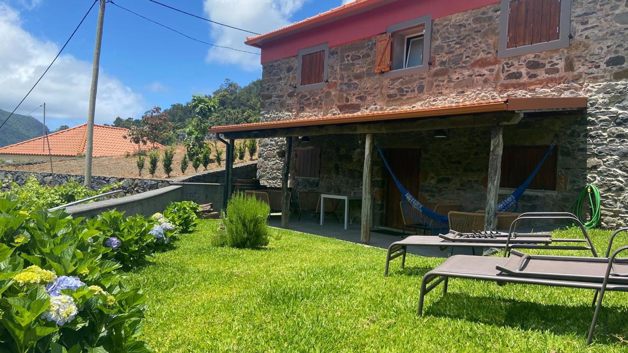 Madeira Bird House - House In The Mountains With Garden Villa Sao Vicente  Luaran gambar